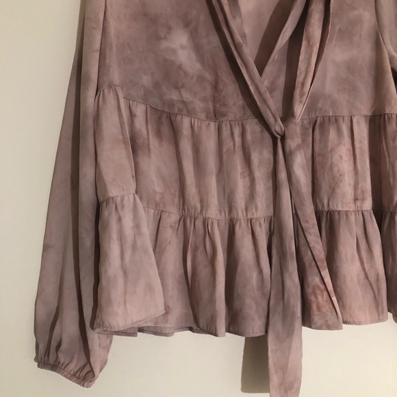 Simply Vera VeraWang Sweater - Picture 4 of 8